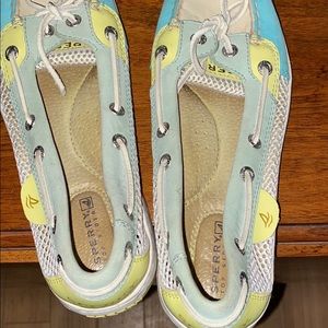 Sperry Topsiders